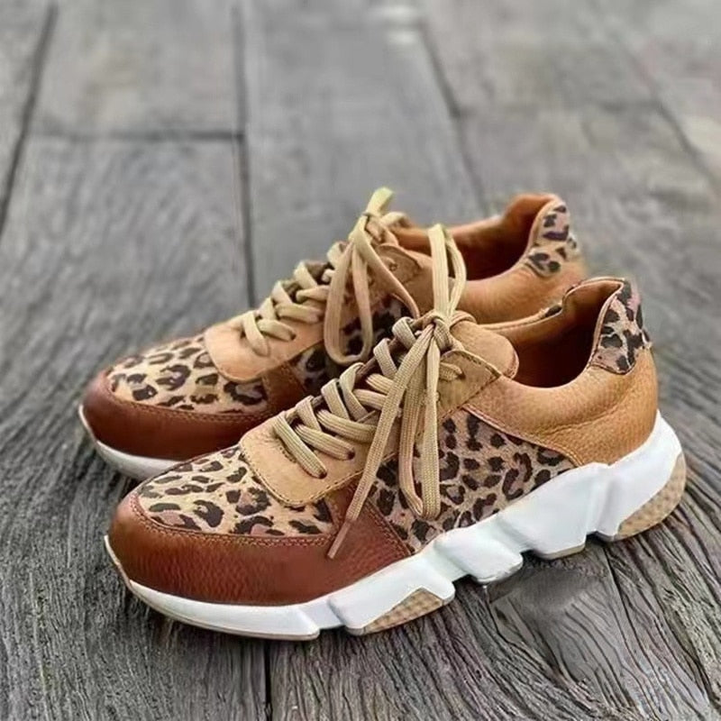 Mira - Snygga Sneakers med Leopardmönster för Dam | Perfekt för vardagsbruk