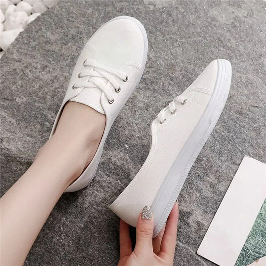Lina - Vintage Sneakers med Klassisk Snörning för Dam | Perfekt för alla årstider