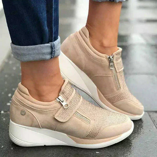Ylva - Vattentäta Sneakers med Kilklack och Dragkedja för Dam | Perfekt för vardagsbruk