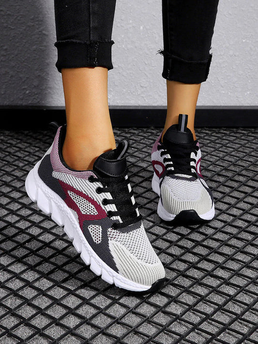 Bodil - Höga Flerfärgade Mesh Sneakers för Dam | Perfekt för vardagsbruk